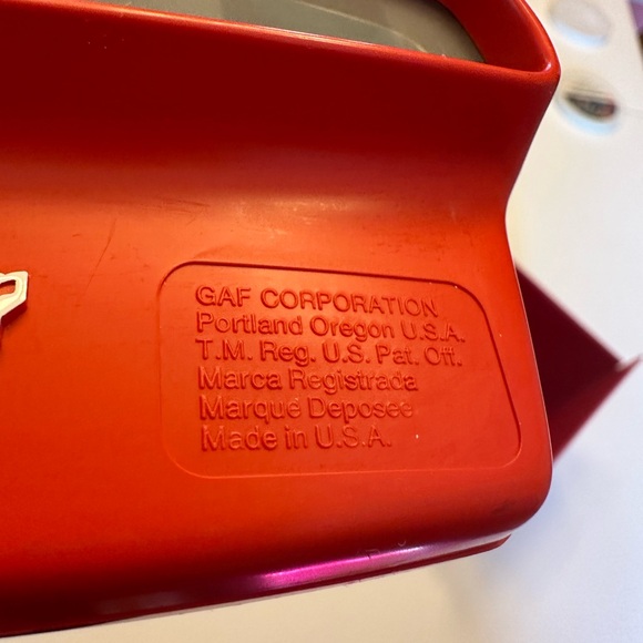 Vintage Red GAF View-Master and Storage Case - Picture 11 of 11